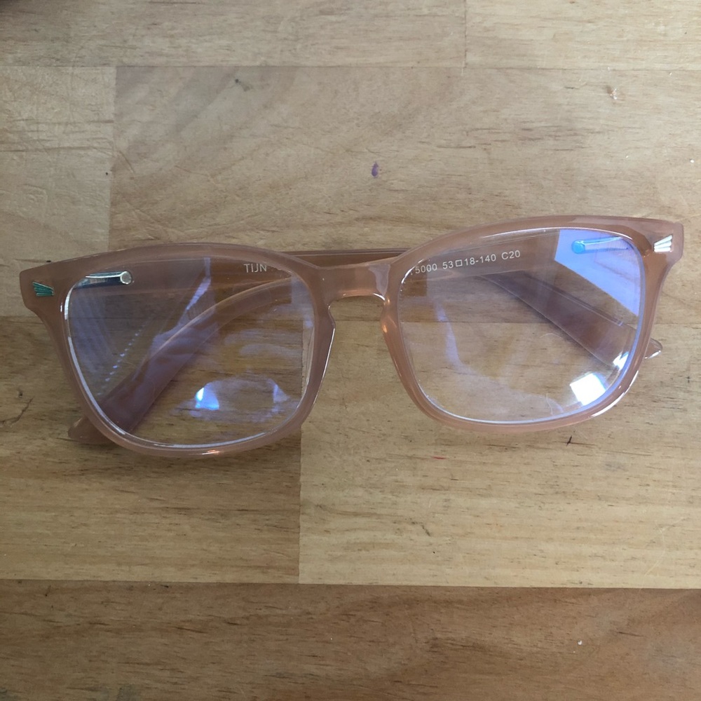 Non-prescription computer glasses